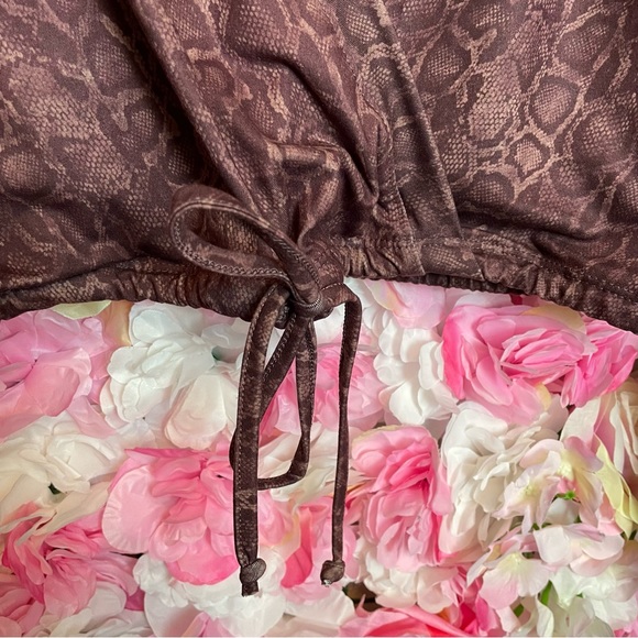 Evolution and Creation Yoga Wrap Top Sz L - Picture 3 of 5